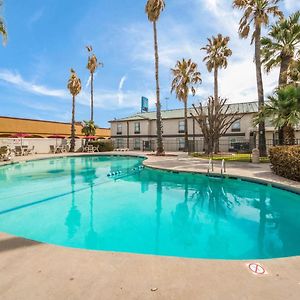 Motel 6-Laredo, Tx - North I-35