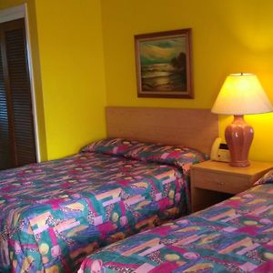 Sea Jay Motel And Marina (Adults Only)
